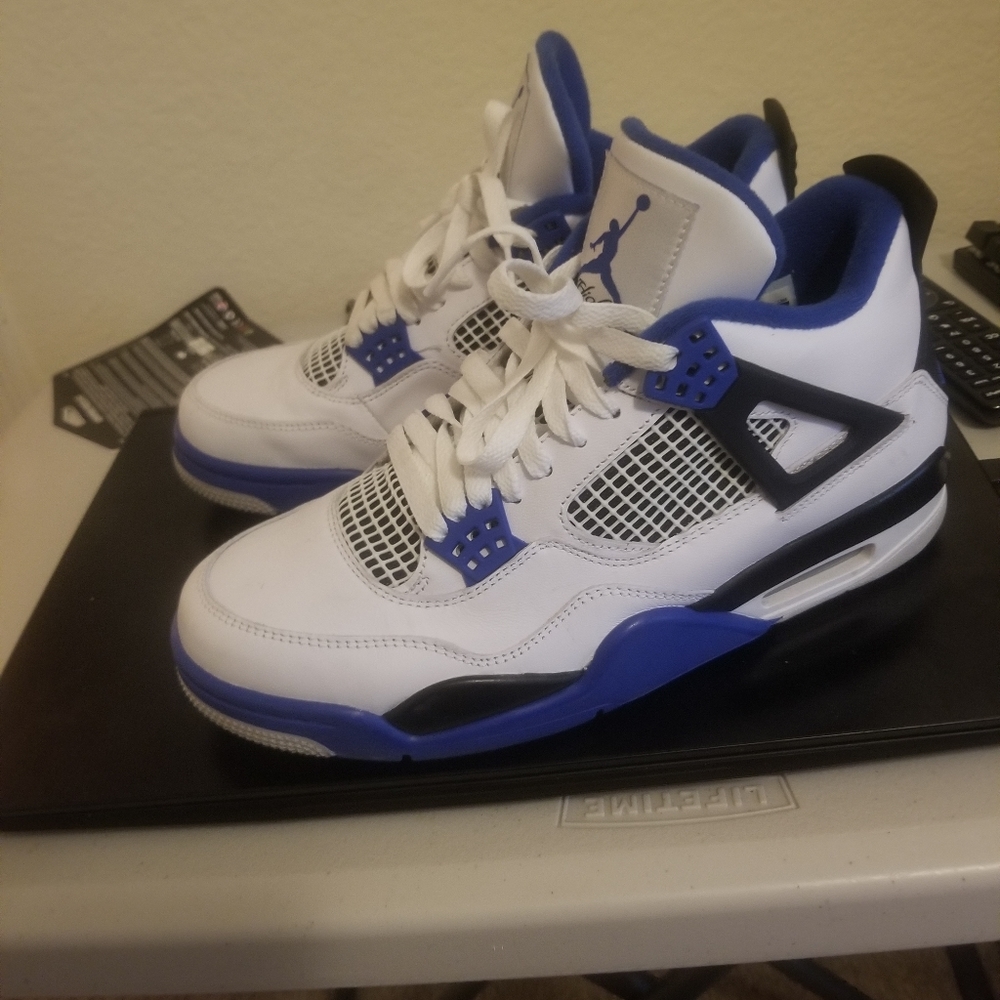Jordan 4 Motor Sports